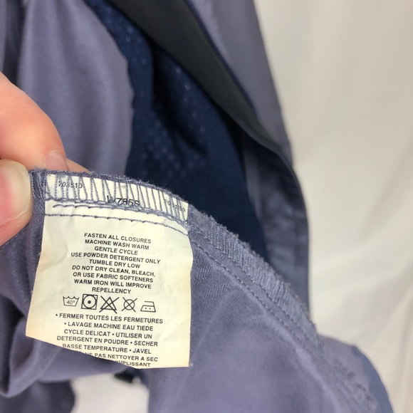 Women’s Patagonia Purple Windbreaker Jacket Medium - Picture 9 of 12